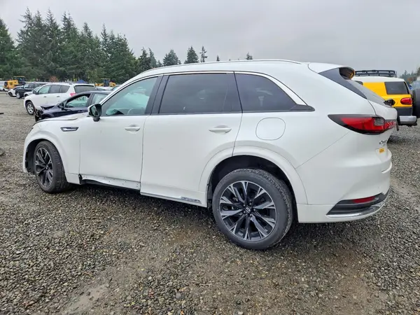 JM3KKDHC0R1184248 — 2024 Mazda CX-90, фото 2 с аукциона Copart, Передняя часть