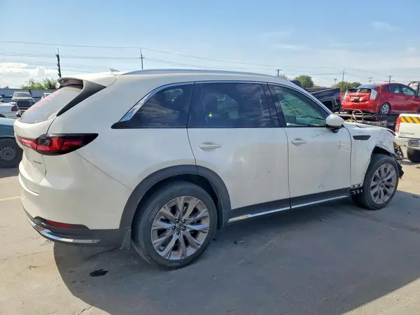 JM3KKEHD9R1178169 — 2024 Mazda CX-90, фото 3 с аукциона Copart, Передняя часть