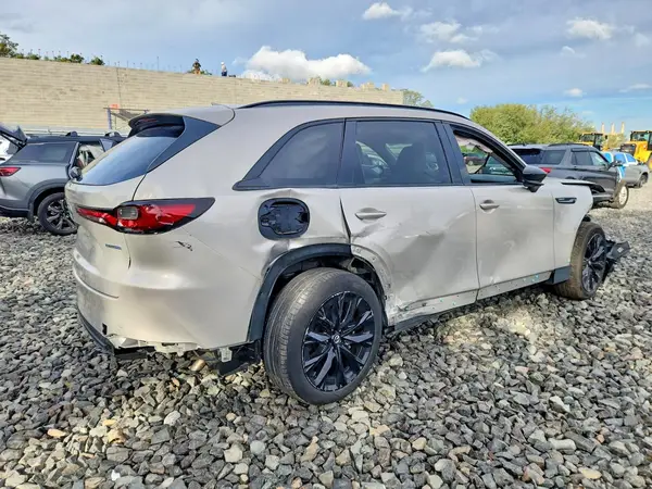 JM3KKCHA7S1249367 — 2025 Mazda CX-90, фото 3 с аукциона Copart, Передняя часть