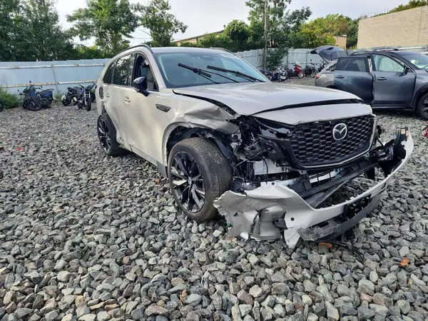 JM3KKCHA7S1249367 — 2025 Mazda CX-90, фото 4 с аукциона Copart, Передняя часть
