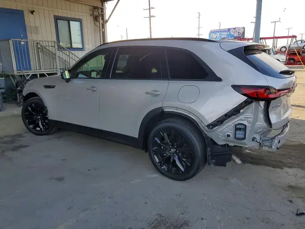 JM3KKCHDXS1225512 — 2025 Mazda CX-90, фото 2 с аукциона Copart, Передняя часть
