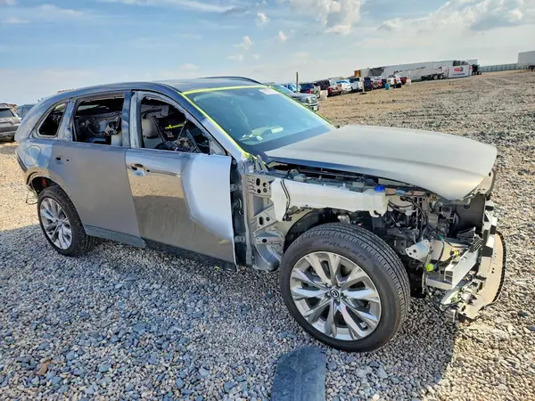 JM3KKBHA8T1365852 — 2026 Mazda CX-90, фото 4 с аукциона Copart, Передняя часть