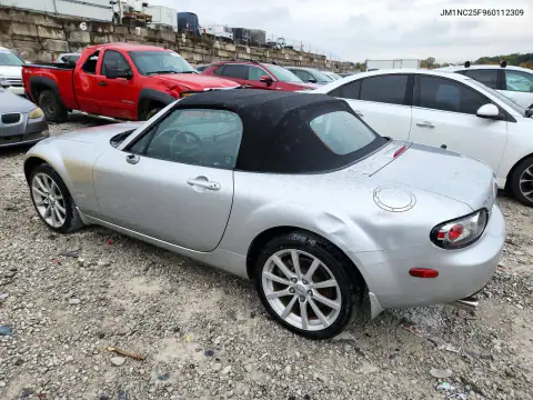 JM1NC25F960112309 — 2006 Mazda MX-5, фото 2 с аукциона Copart, Передняя часть