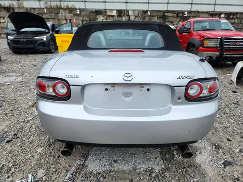 JM1NC25F960112309 — 2006 Mazda MX-5, Передняя часть, фото до ремонта