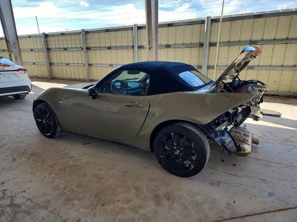 JM1NDAD72P0555386 — 2023 Mazda MX-5, фото 2 с аукциона Copart, Задняя часть