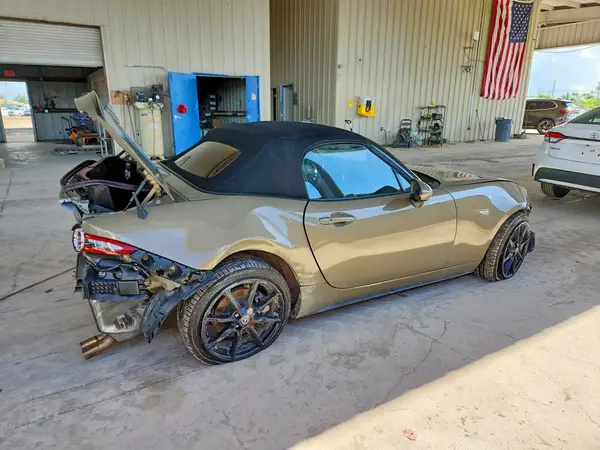 JM1NDAD72P0555386 — 2023 Mazda MX-5, фото 3 с аукциона Copart, Задняя часть