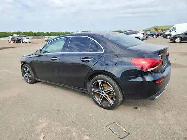 WDD3G4FB7KW034872 — 2019 Mercedes-Benz A-Klasse, фото 2 с аукциона Copart 05.10.2026, Передняя часть