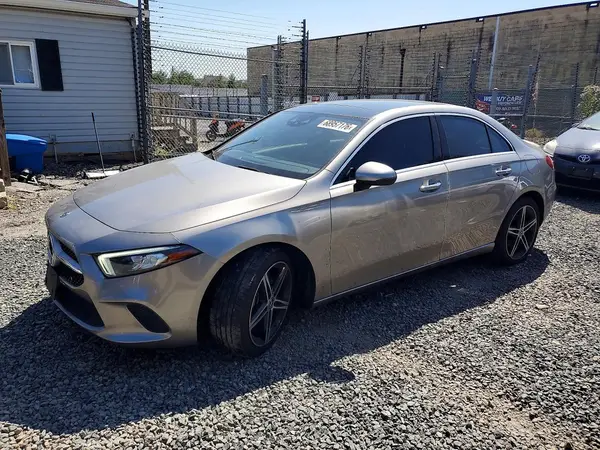 WDD3G4FB6KW020509 — 2019 Mercedes-Benz A-Klasse, Ходовая часть (Undercarriage), фото до ремонта