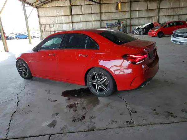 WDD3G4EBXKW016321 — 2019 Mercedes-Benz A-Klasse, фото 2 с аукциона Copart, Передняя часть