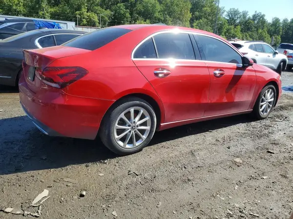 WDD3G4EB8LW040084 — 2020 Mercedes-Benz A-Klasse, фото 3 с аукциона Copart, Механические повреждения