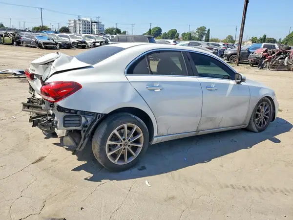W1K3G4EB0LW043092 — 2020 Mercedes-Benz A-Klasse, фото 3 с аукциона Copart, Задняя часть