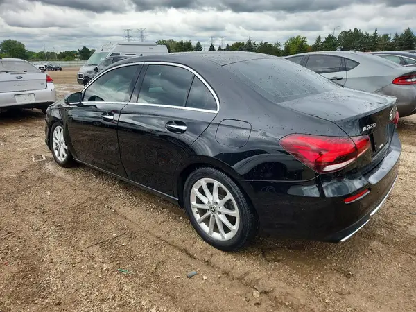 WDD3G4FB0LW039509 — 2020 Mercedes-Benz A-Klasse, фото 2 с аукциона Copart, Передняя часть