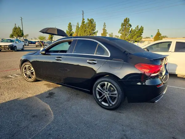 W1K3G4EB1LW043067 — 2020 Mercedes-Benz A-Klasse, фото 2 с аукциона Copart, Передняя часть