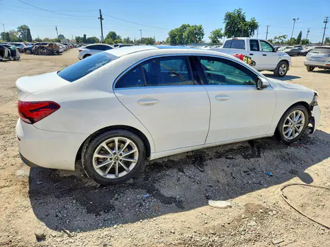 2019 Mercedes-Benz A VIN WDD3G4EBXKW017789 фото 3