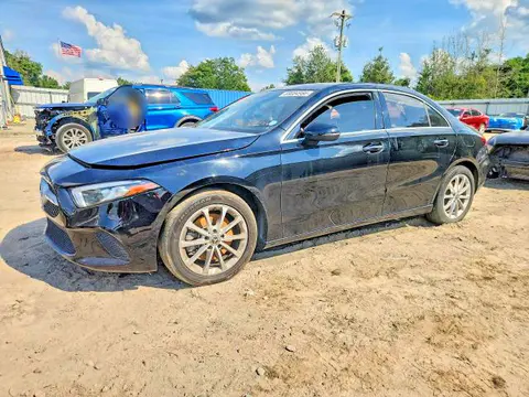 WDD3G4FB5KW025054 — 2019 Mercedes-Benz A, Передняя часть (Front End), фото до ремонта