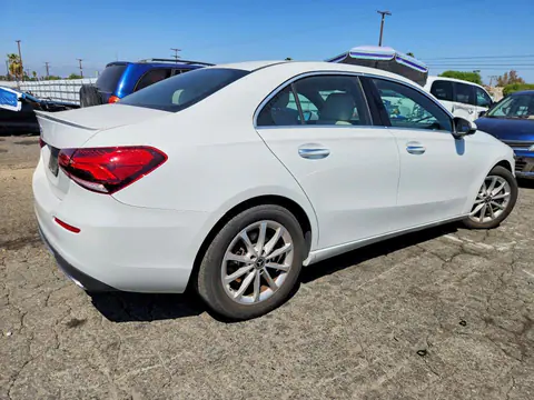 2020 Mercedes-Benz A VIN W1K3G4EB3LW043989 фото 3