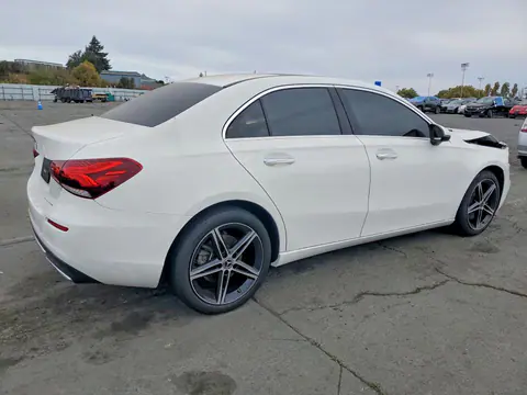 2021 Mercedes-Benz A VIN W1K3G4EB4MJ314654 фото 3