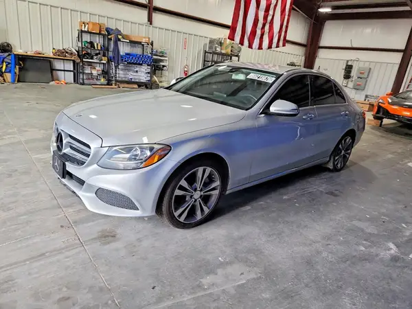 55SWF4JB6GU162645 — 2016 Mercedes-Benz C-Klasse, Передняя часть (Front End), фото до ремонта