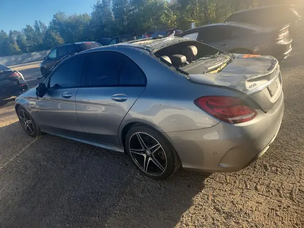 55SWF6EB2GU157433 — 2016 Mercedes-Benz C-Klasse, фото 2 с аукциона Copart 06.10.2026, Крыша