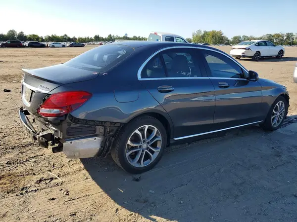 55SWF4KB4GU147592 — 2016 Mercedes-Benz C-Klasse, фото 3 с аукциона Copart, Передняя часть
