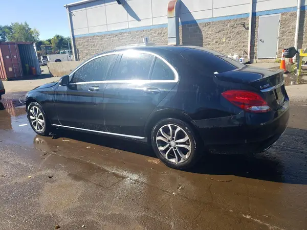55SWF4KBXGU143594 — 2016 Mercedes-Benz C-Klasse, фото 2 с аукциона Copart 14.10.2026, Передняя часть
