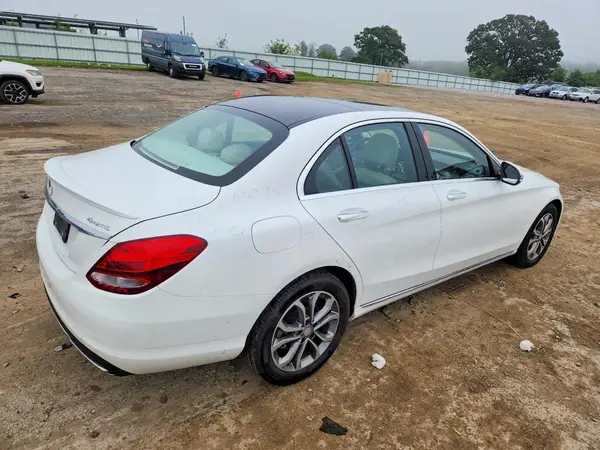 2016 MERCEDES-BENZ C-KLASSE VIN 55SWF4KB4GU146832 фото 3