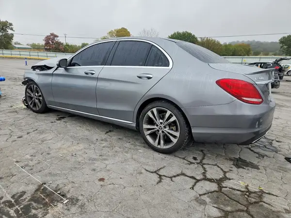55SWF4JB7GU150312 — 2016 Mercedes-Benz C-Klasse, фото 2 с аукциона Copart, Передняя часть