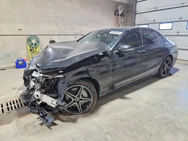 55SWF4KB8HU226362 — 2017 Mercedes-Benz C-Klasse, Передняя часть (Front End), фото до ремонта