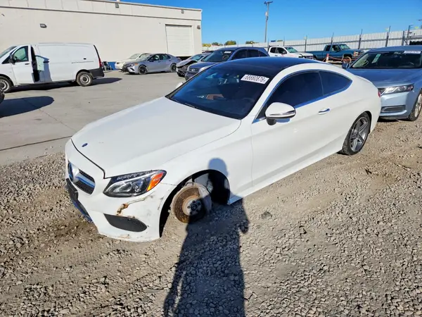WDDWJ4KB1HF541537 — 2017 Mercedes-Benz C-Klasse, Передняя часть (Front End), фото до ремонта