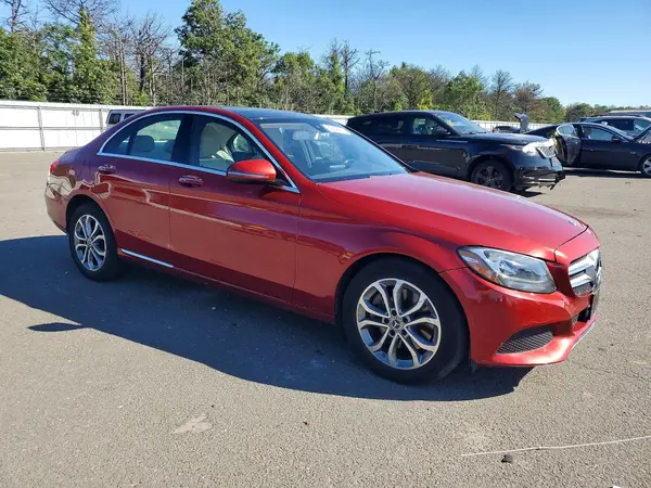 55SWF4KB9HU212051 — 2017 Mercedes-Benz C-Klasse, фото 4 с аукциона Copart, Ходовая часть
