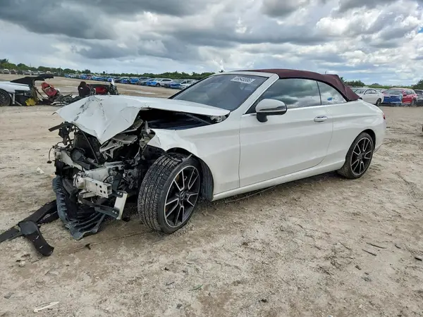 WDDWK4KB7HF509446 — 2017 Mercedes-Benz C-Klasse, Передняя часть (Front End), фото до ремонта