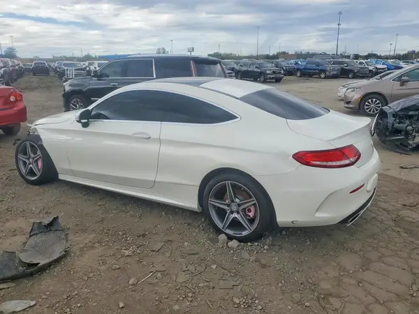 WDDWJ4KB0HF429294 — 2017 Mercedes-Benz C-Klasse, фото 2 с аукциона Copart, Передняя часть