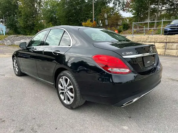 55SWF4KB2HU205166 — 2017 Mercedes-Benz C-Klasse, фото 2 с аукциона Copart 14.10.2026, Мелкие вмятины и царапины
