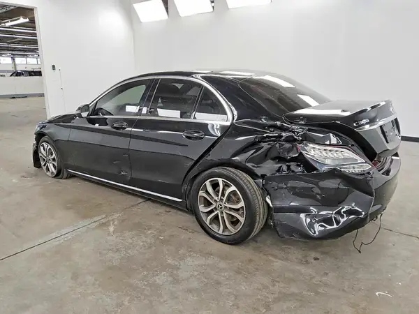 55SWF4JB0JU242238 — 2018 Mercedes-Benz C-Klasse, фото 2 с аукциона Copart 01.10.2026, Повреждение рамы