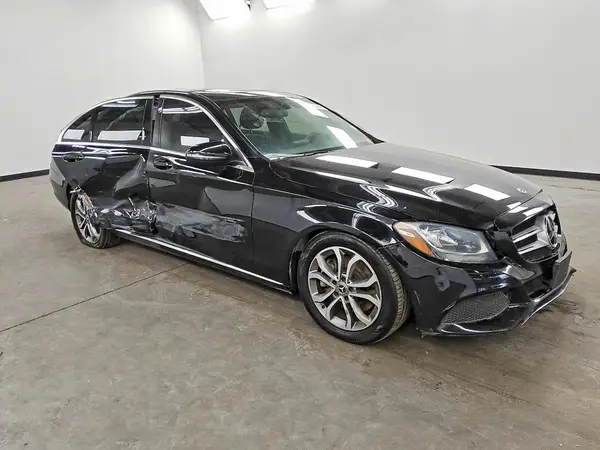 55SWF4JB0JU242238 — 2018 Mercedes-Benz C-Klasse, фото 4 с аукциона Copart 01.10.2026, Повреждение рамы