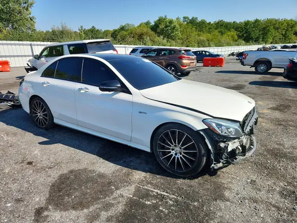 55SWF6EB3JU269732 — 2018 Mercedes-Benz C-Klasse, фото 4 с аукциона Copart 13.10.2026, Передняя часть