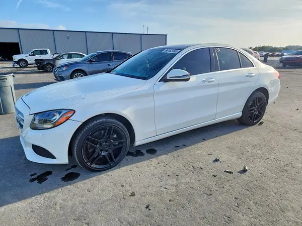 WDDWF4KB1JR312149 — 2018 Mercedes-Benz C-Klasse, Мелкие вмятины и царапины (Minor Dent/Scratches), фото до ремонта
