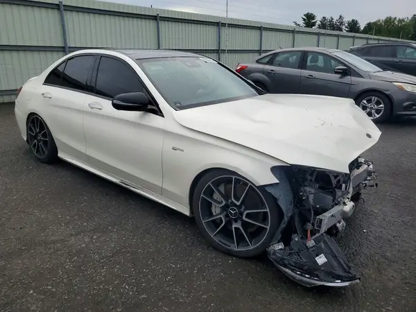 55SWF6EB5JU256724 — 2018 Mercedes-Benz C-Klasse, фото 4 с аукциона Copart, Передняя часть
