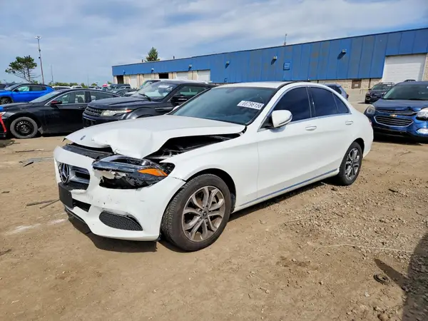 55SWF4KB4JU259817 — 2018 Mercedes-Benz C-Klasse, Передняя часть (Front End), фото до ремонта