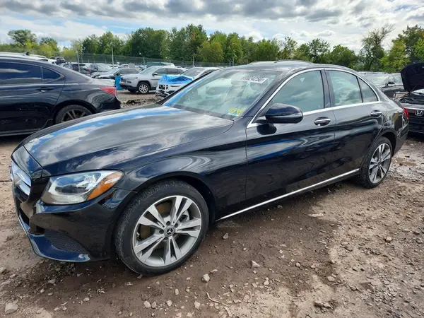 55SWF4KB8JU281450 — 2018 Mercedes-Benz C-Klasse, Задняя часть (Rear End), фото до ремонта