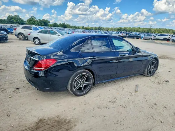 WDDWF4JB8JR408832 — 2018 Mercedes-Benz C-Klasse, фото 3 с аукциона Copart, Боковая часть