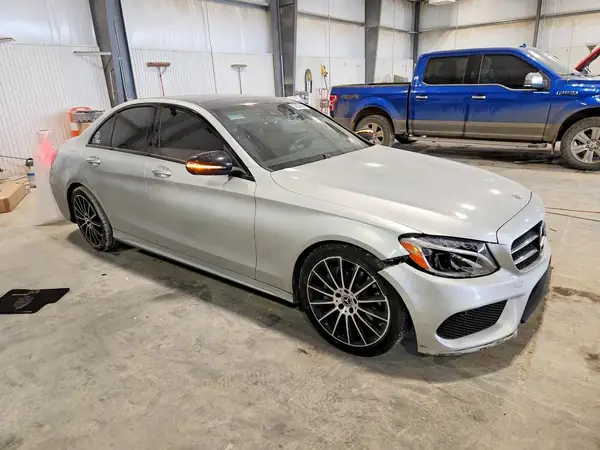 WDDWF4KB2JR411918 — 2018 Mercedes-Benz C-Klasse, фото 4 с аукциона Copart, Боковая часть