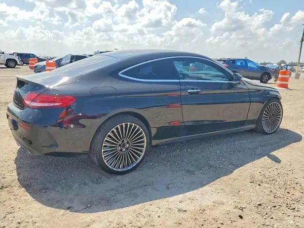 WDDWJ8DB3KF774363 — 2019 Mercedes-Benz C-Klasse, фото 3 с аукциона Copart, Передняя часть