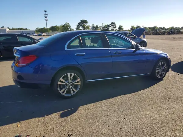 55SWF8EB0KU290292 — 2019 Mercedes-Benz C-Klasse, фото 3 с аукциона Copart, Передняя часть