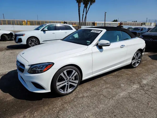 WDDWK8DB0KF859951 — 2019 Mercedes-Benz C-Klasse, Задняя часть (Rear End), фото до ремонта