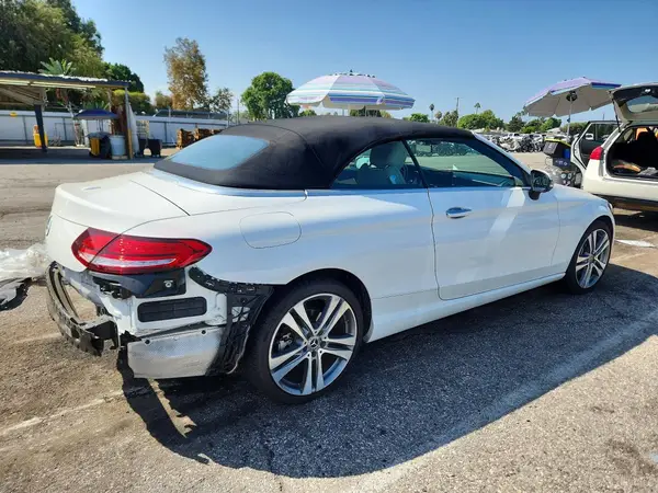WDDWK8DB0KF859951 — 2019 Mercedes-Benz C-Klasse, фото 3 с аукциона Copart, Задняя часть