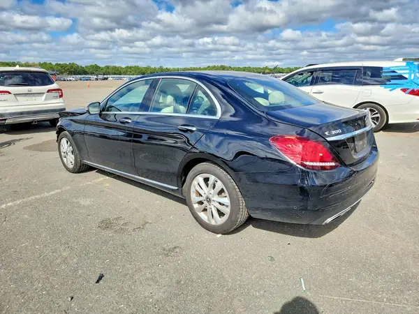 55SWF8EB5KU312321 — 2019 Mercedes-Benz C-Klasse, фото 2 с аукциона Copart, Передняя часть
