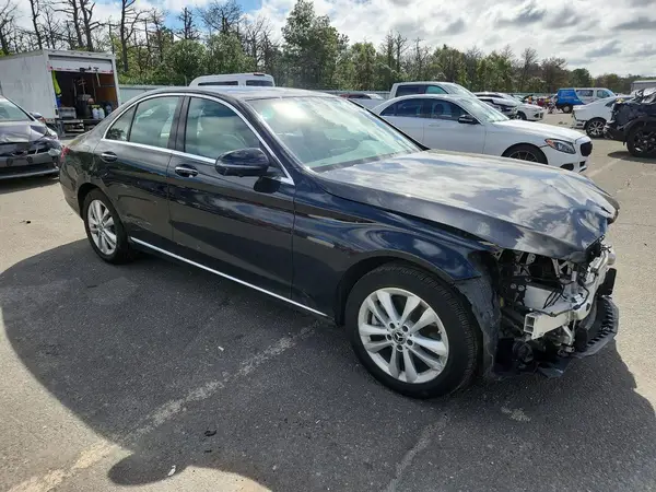 55SWF8EB5KU312321 — 2019 Mercedes-Benz C-Klasse, фото 4 с аукциона Copart, Передняя часть