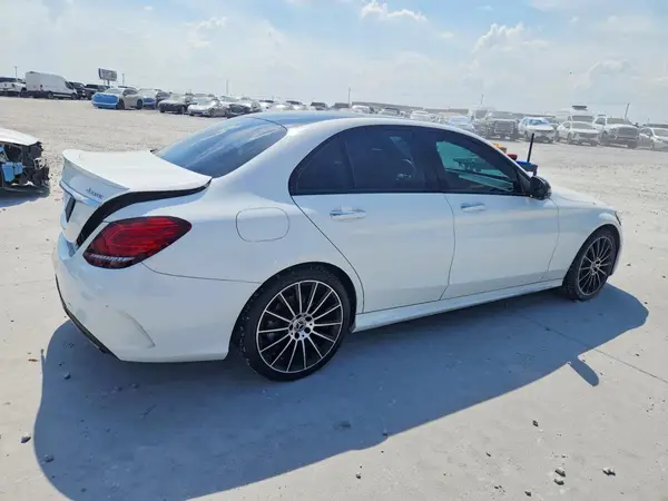 55SWF8EB3KU305741 — 2019 Mercedes-Benz C-Klasse, фото 3 с аукциона Copart, Задняя часть