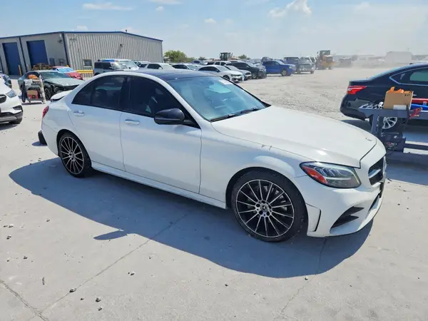 55SWF8EB3KU305741 — 2019 Mercedes-Benz C-Klasse, фото 4 с аукциона Copart, Задняя часть